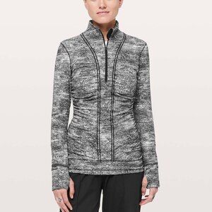 EUC Lululemon Cypress Kiss 1/2‎ Zip Rush Jacquard Black White Size 8 Top Jacket